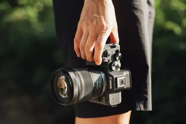 Canon EOS R8 Mark II + RF 24-105mm f/4-7.1 IS STM